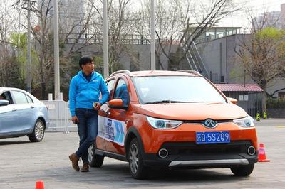 e起試駕 解鎖春日一站式購車新體驗，讓汽車陪駕服務成為你的專屬向導